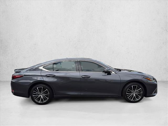 Certified 2025 Lexus ES 300h w/ Premium Package FWD image 4