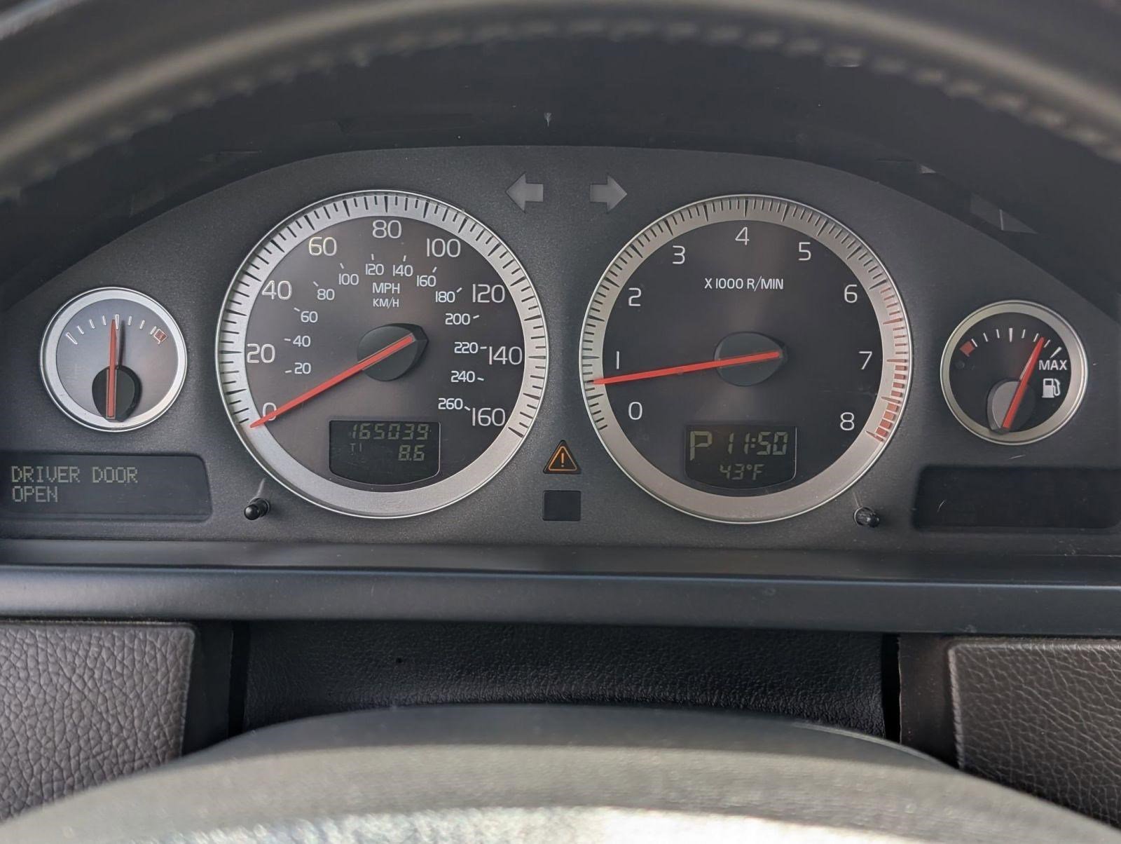 Used 2013 Volvo XC90 3.2 image 21