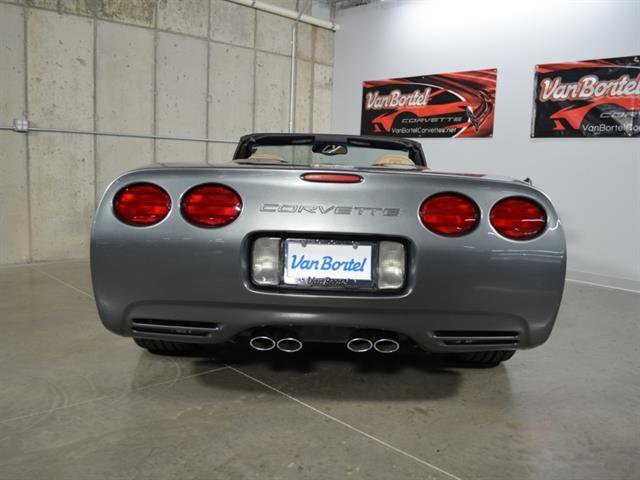 Used 2003 Chevrolet Corvette Convertible w/ Preferred Equipment Group1 image 8