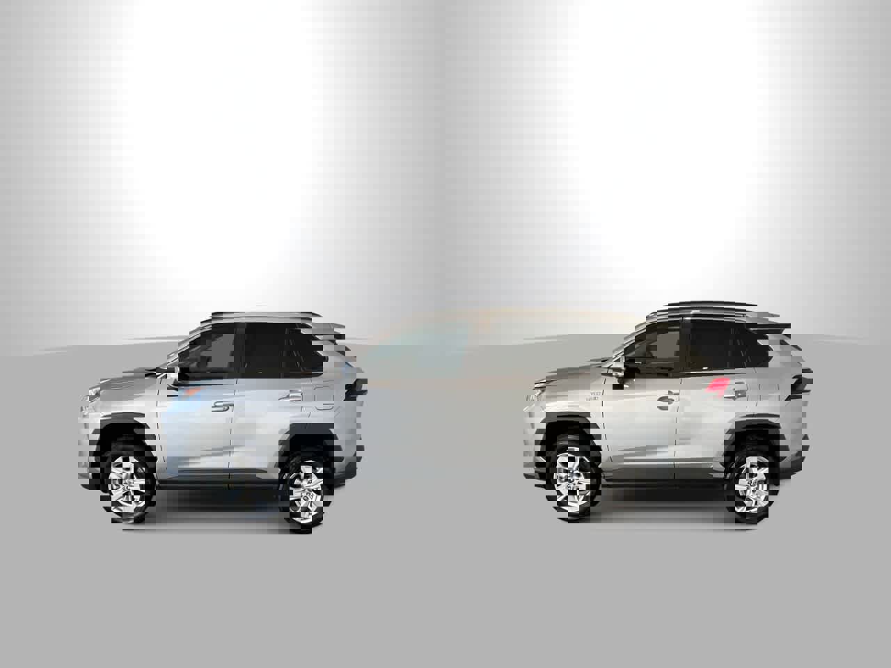 Certified 2021 Toyota RAV4 XLE w/ Convenience Package image 5