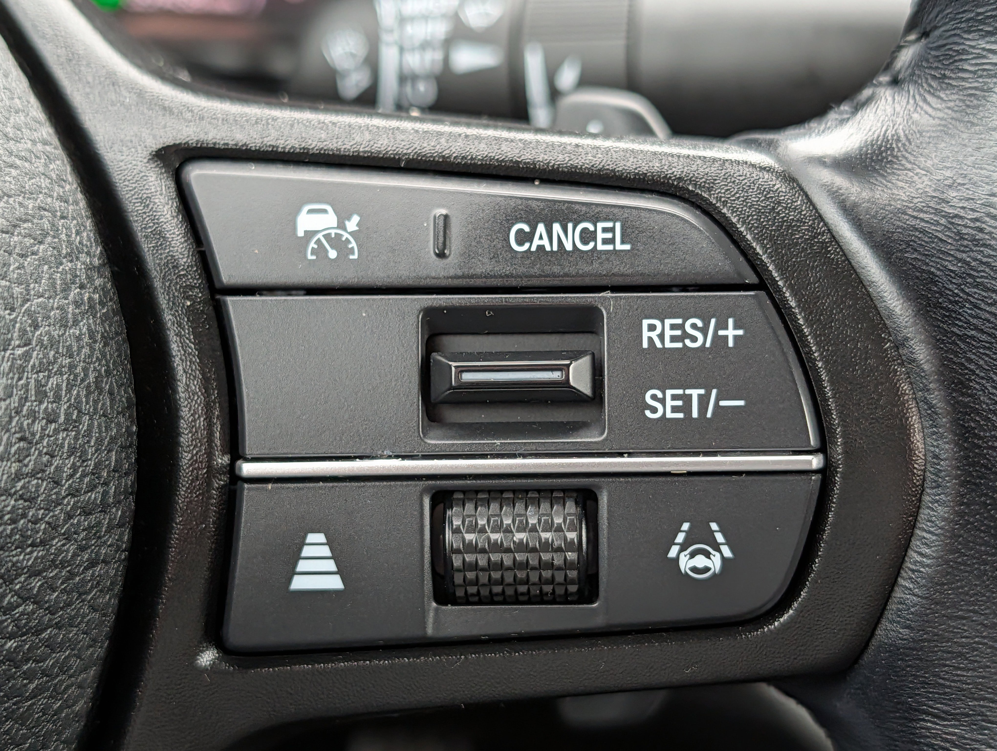 Used 2023 Honda Accord Sport image 32