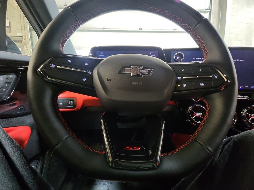 Certified 2025 Chevrolet Blazer EV SS image 15