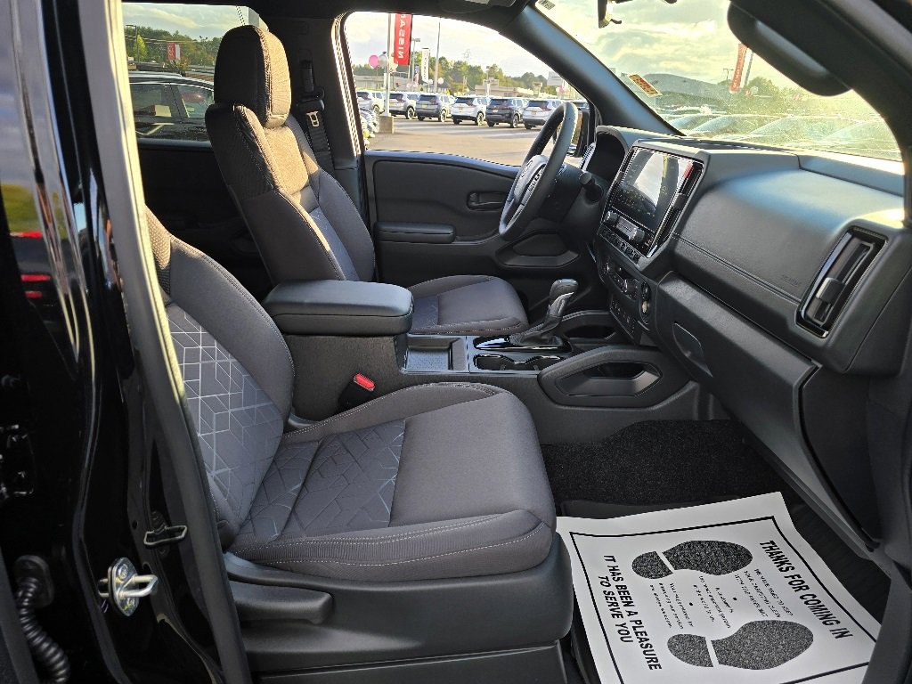 New 2026 Nissan Frontier SV image 13