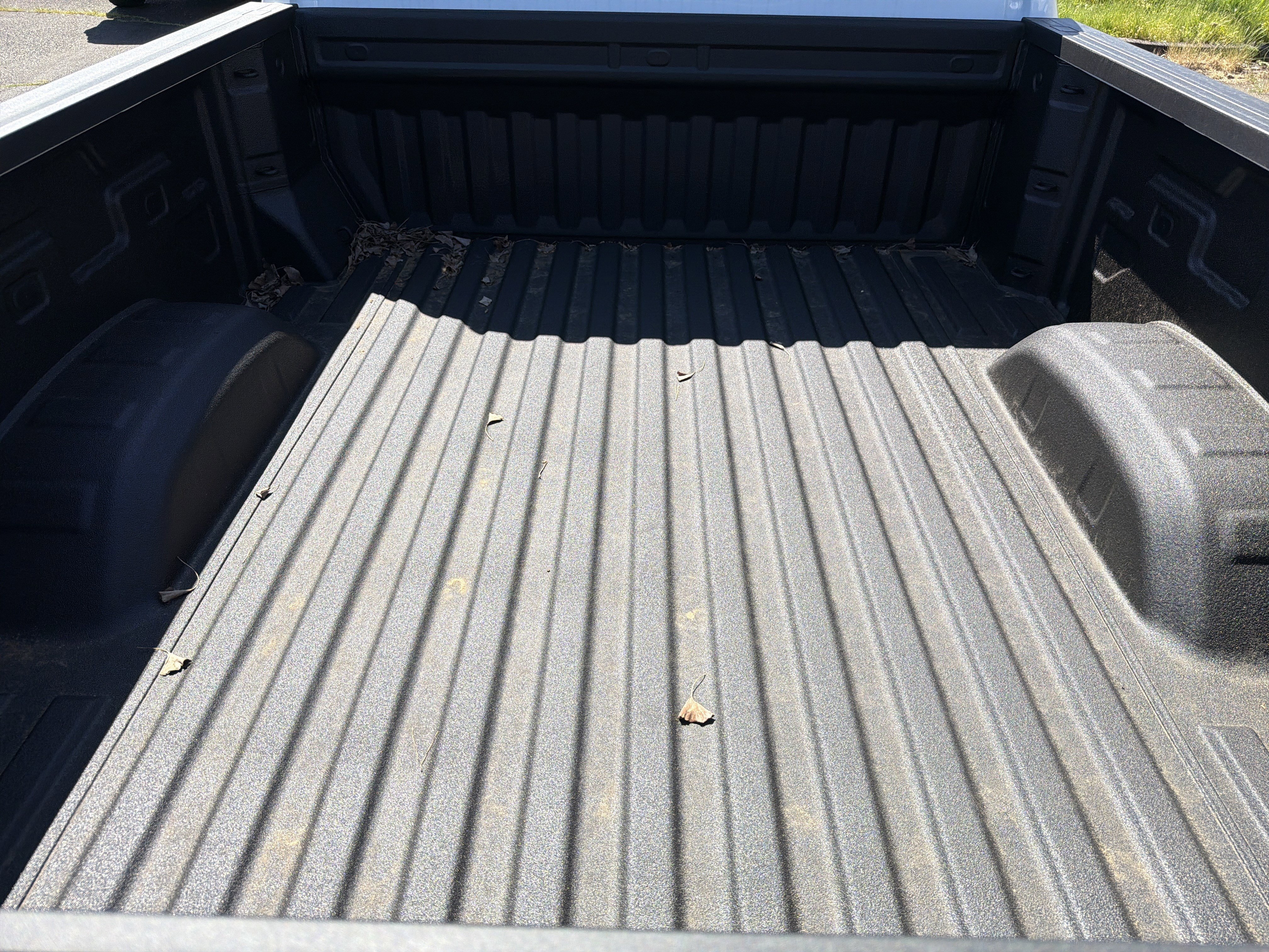 New 2026 Chevrolet Silverado 2500 Custom w/ Custom Value Package AWD/4WD image 5