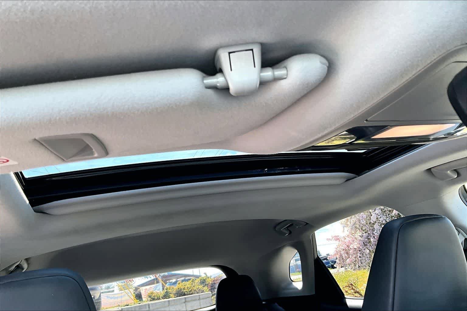 Used 2022 Lexus RX 350 AWD w/ Premium Package image 30