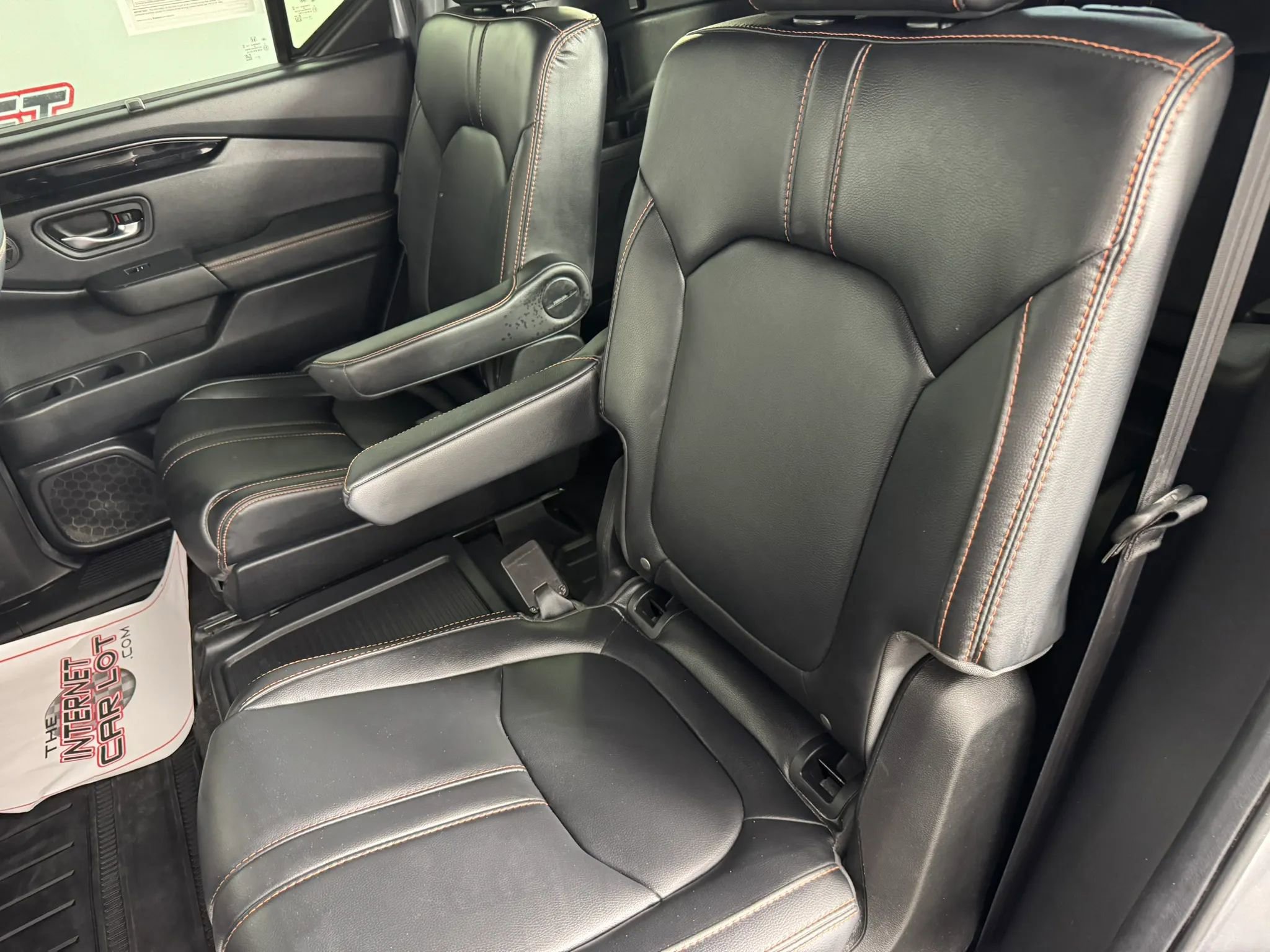 Used 2025 Honda Pilot TrailSport image 40
