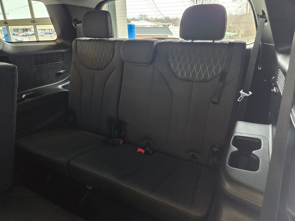 Used 2022 Hyundai Palisade SE image 25