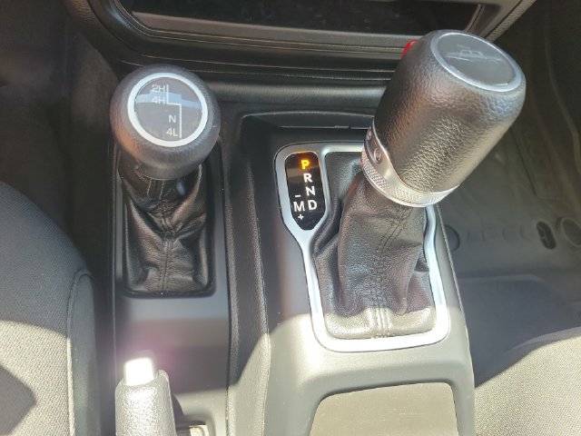 Used 2023 Jeep Gladiator Sport AWD/4WD image 28