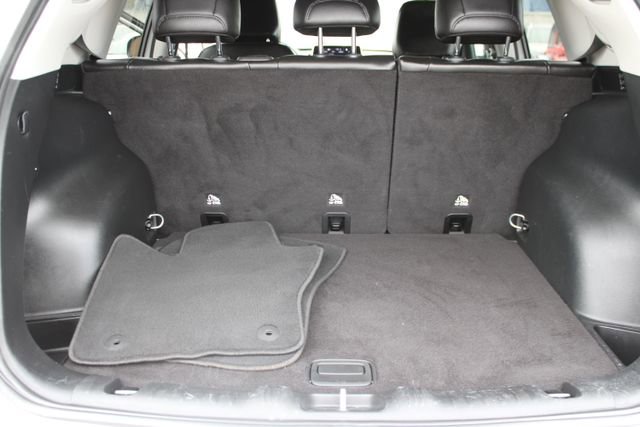 Used 2022 Jeep Compass Latitude image 38