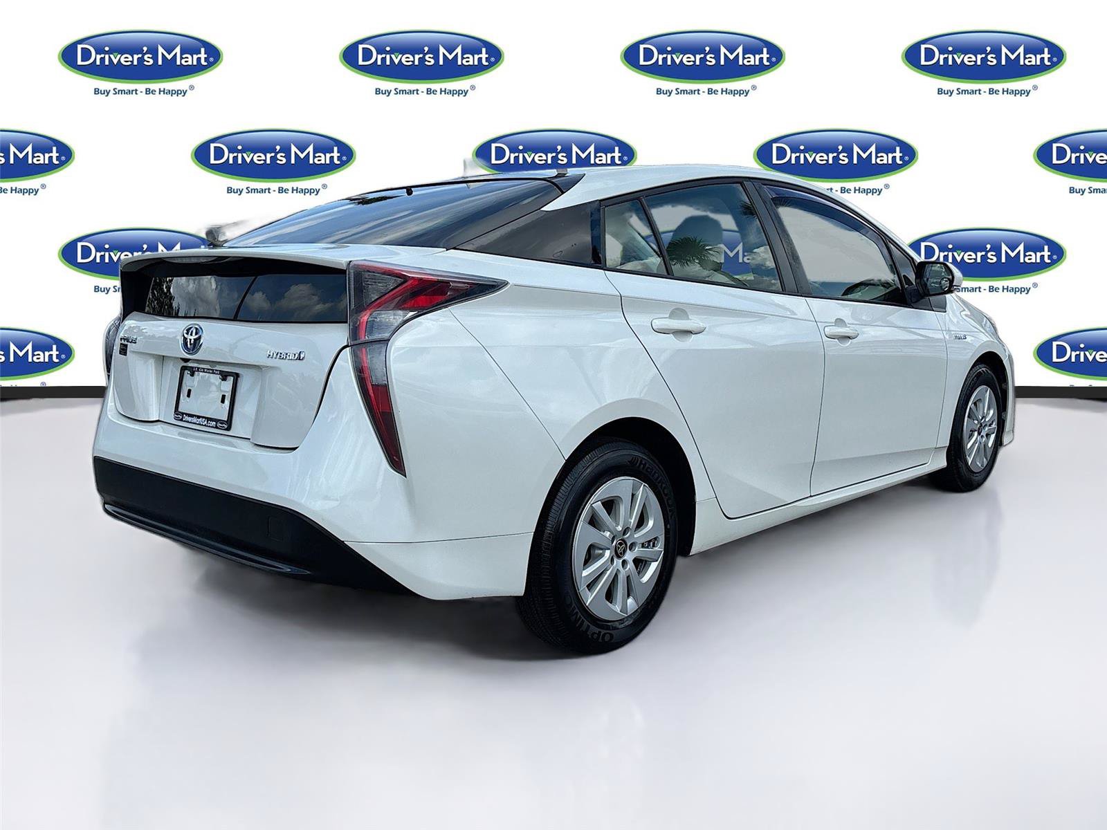 Used 2016 Toyota Prius Two FWD image 7