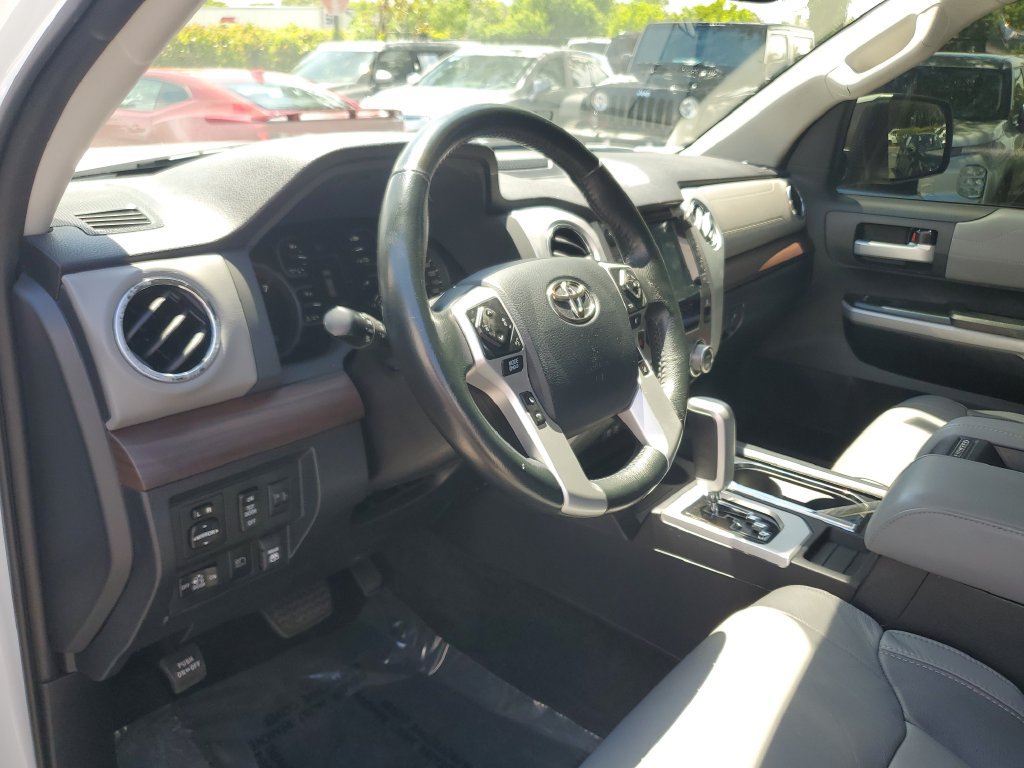 Used 2020 Toyota Tundra Limited AWD/4WD image 23