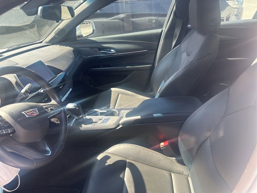 Certified 2023 Cadillac CT4 Luxury image 3