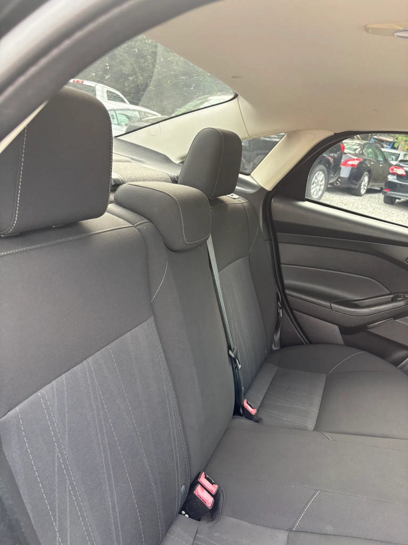 Used 2015 Ford Focus SE w/ SE Sport Package FWD image 25
