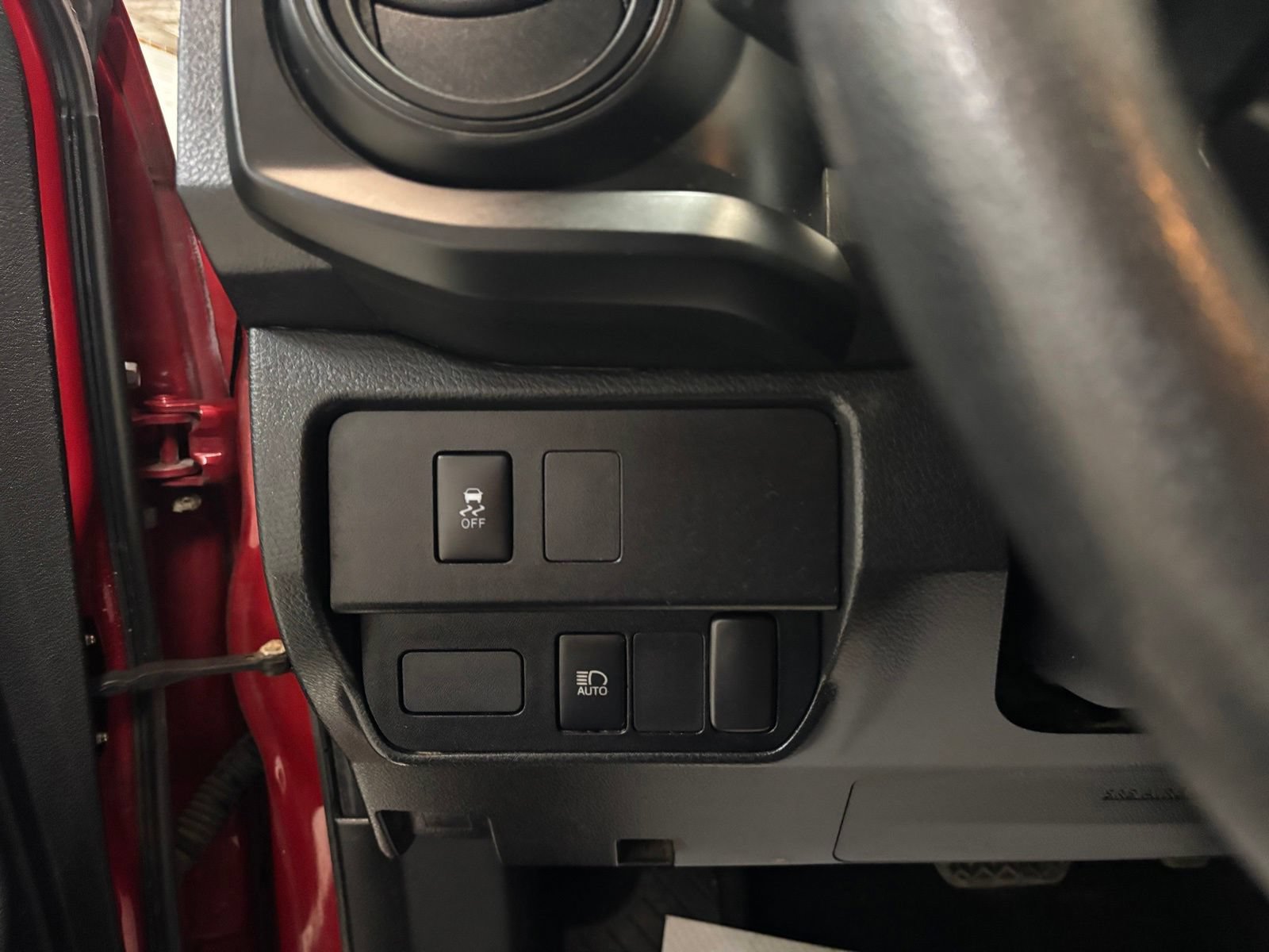 Used 2021 Toyota Tacoma SR w/ SX Package AWD/4WD image 16