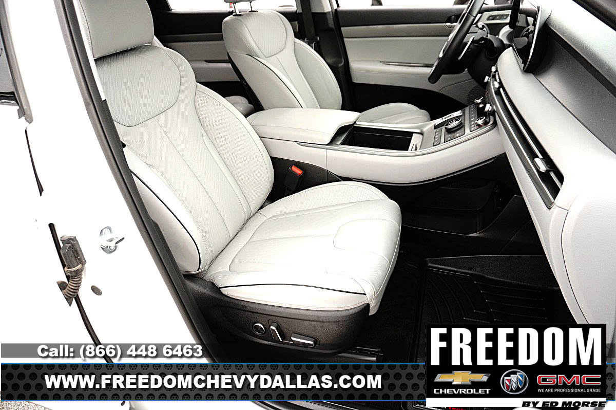Used 2025 Hyundai Palisade SEL AWD/4WD image 12