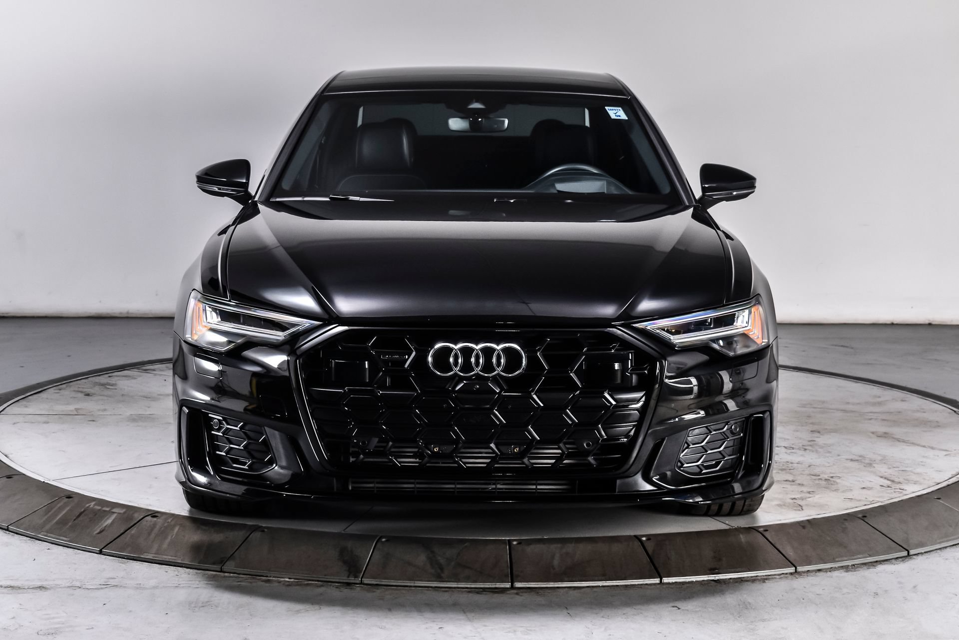 Used 2025 Audi A6 3.0T Prestige AWD/4WD image 2