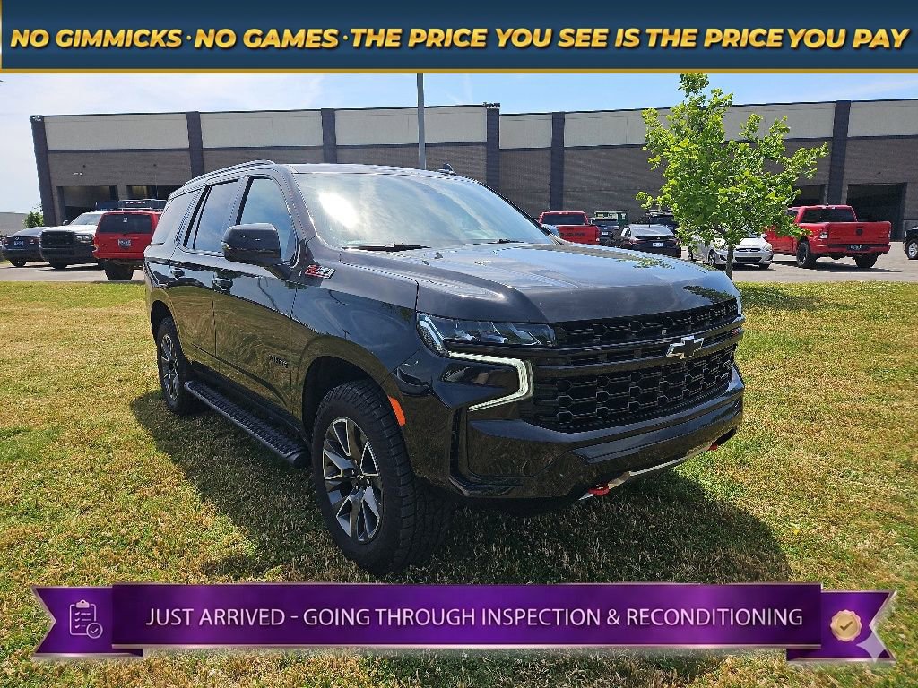Used 2023 Chevrolet Tahoe Z71 w/ Luxury Package AWD/4WD image 1