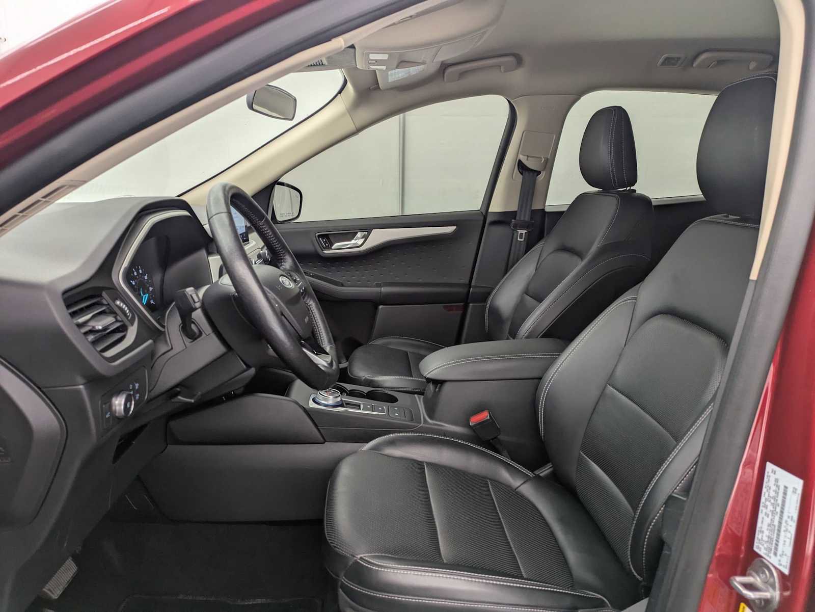 Used 2020 Ford Escape SEL AWD/4WD image 17