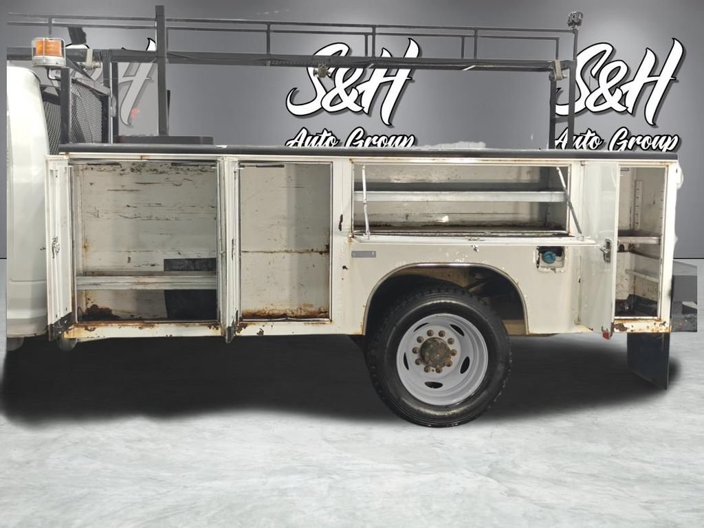 Used 2011 RAM 5500 4x4 Regular Cab w/ ST Decor Group image 22