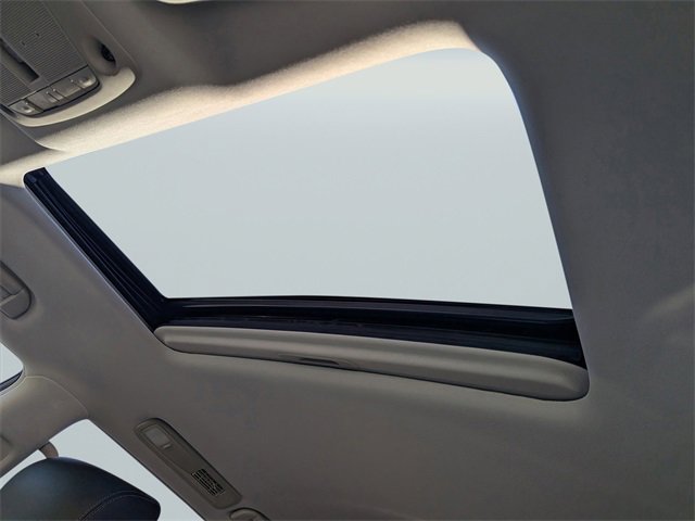 Used 2022 Nissan Armada Platinum w/ Captain's Chairs Package image 25