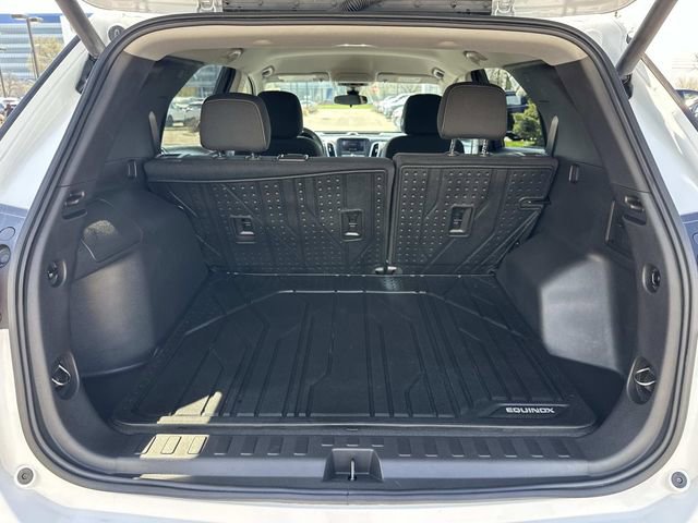 Used 2024 Chevrolet Equinox LT w/ LPO, Floor Liner Package FWD image 9