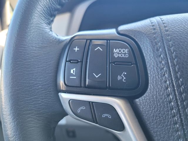 Used 2020 Toyota Sienna XLE image 27