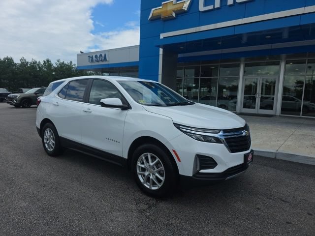 Used 2023 Chevrolet Equinox LT AWD/4WD image 1