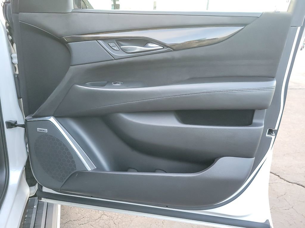 Certified 2017 Cadillac Escalade Platinum image 25