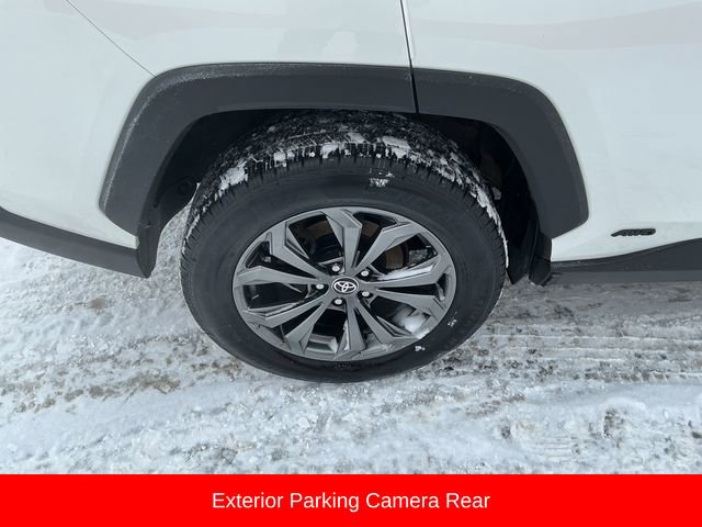 Used 2022 Toyota RAV4 XLE Premium image 15