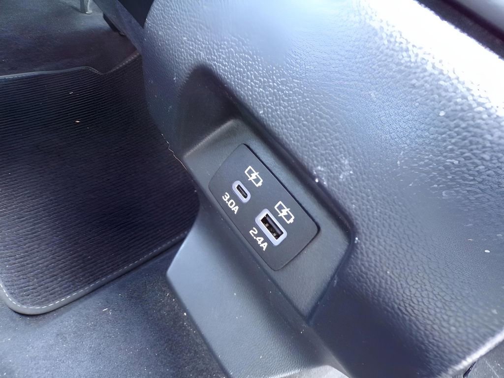 Used 2024 Subaru Crosstrek 2.0i Premium image 16