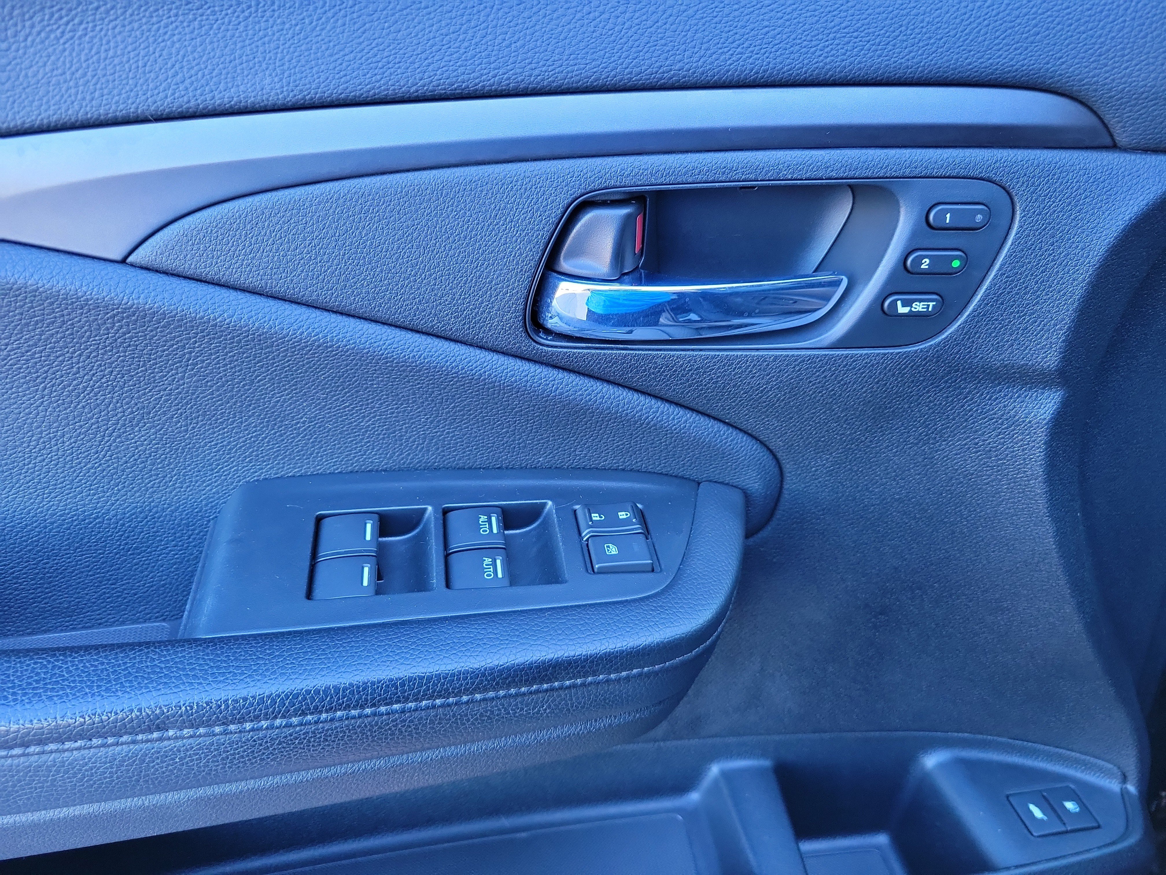 Used 2021 Honda Pilot Special Edition image 24