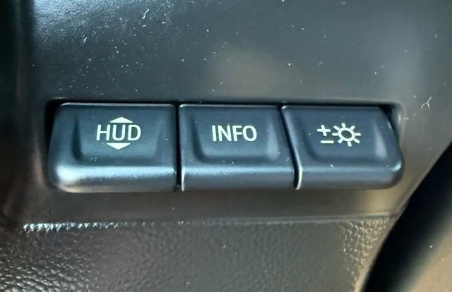 Used 2021 GMC Sierra 2500 AT4 w/ AT4 Premium Plus Package image 40