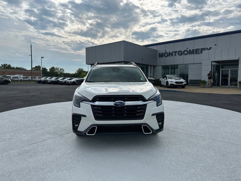 Used 2026 Subaru Ascent Touring w/ Popular Package #2 AWD/4WD image 2