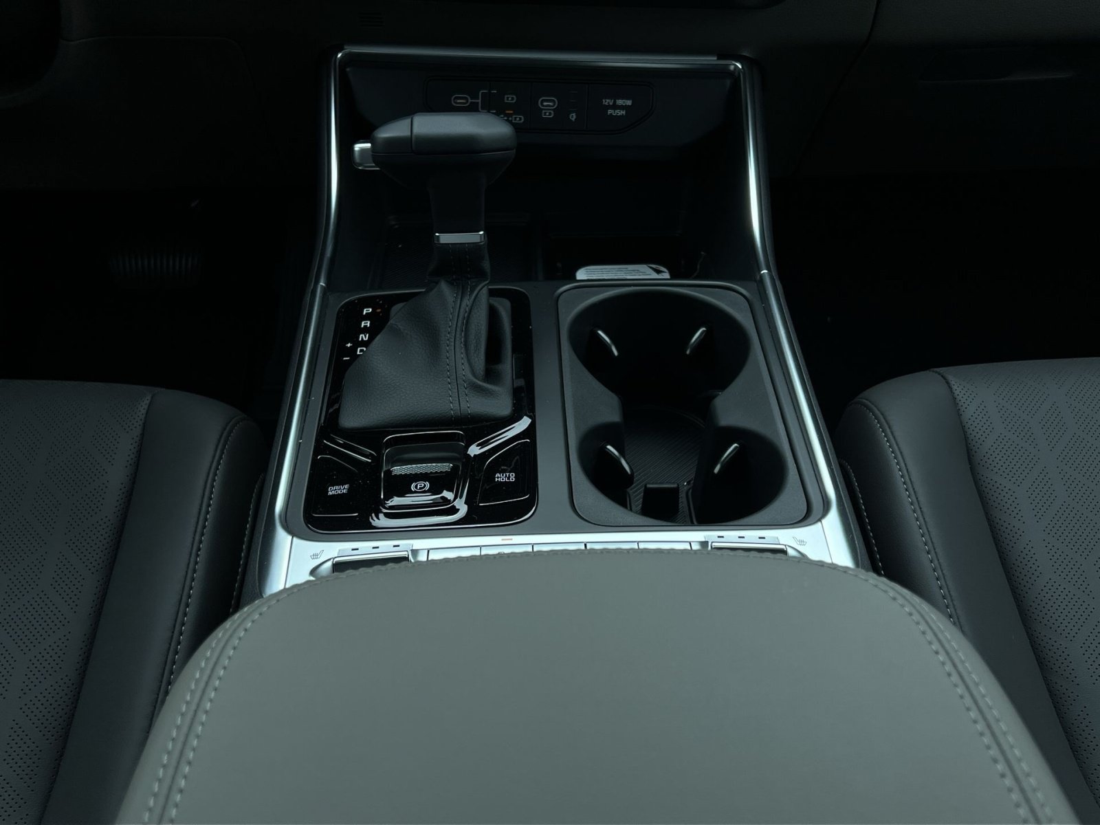 New 2026 Kia Carnival SX FWD image 29