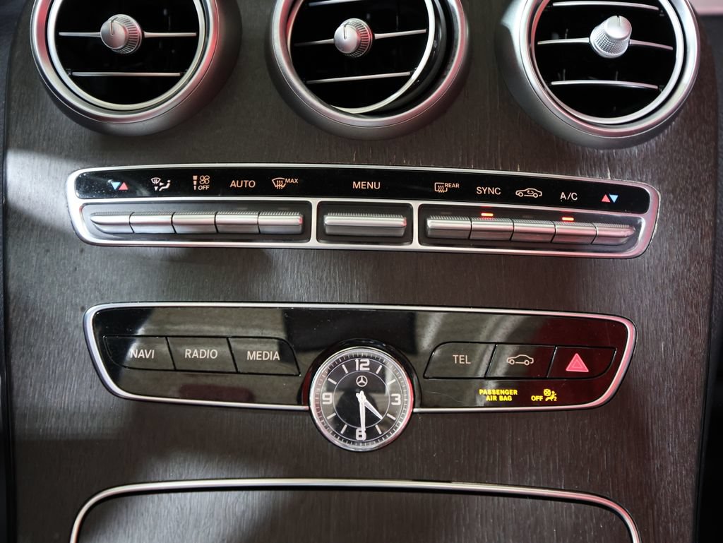 Used 2021 Mercedes-Benz C 300 Cabriolet image 26