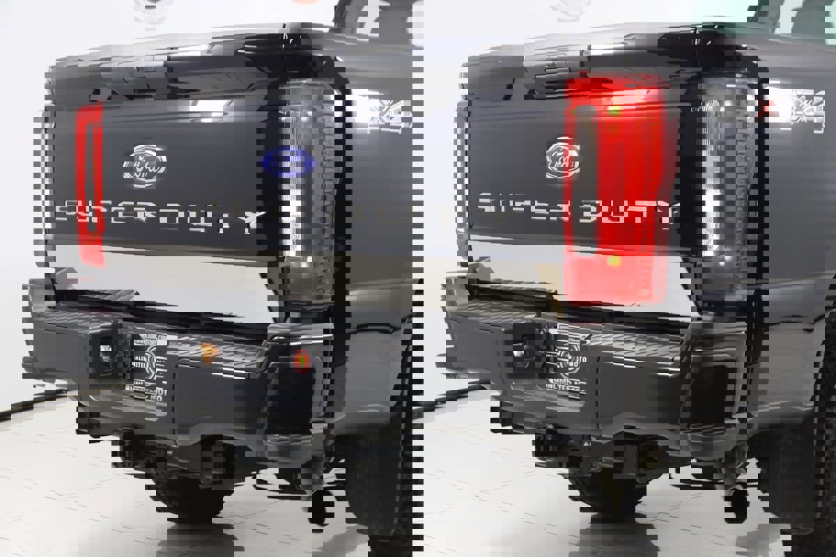 Used 2024 Ford F350 XL w/ Snow Plow/Camper Package image 39