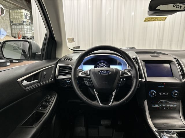 Used 2020 Ford Edge SEL w/ Convenience Package AWD/4WD image 14