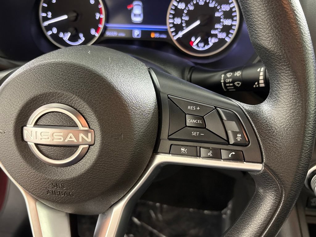 Used 2024 Nissan Sentra SV FWD image 29