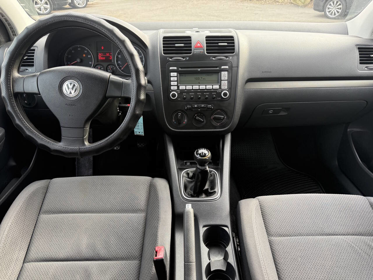 Used 2007 Volkswagen Rabbit 4-Door image 24