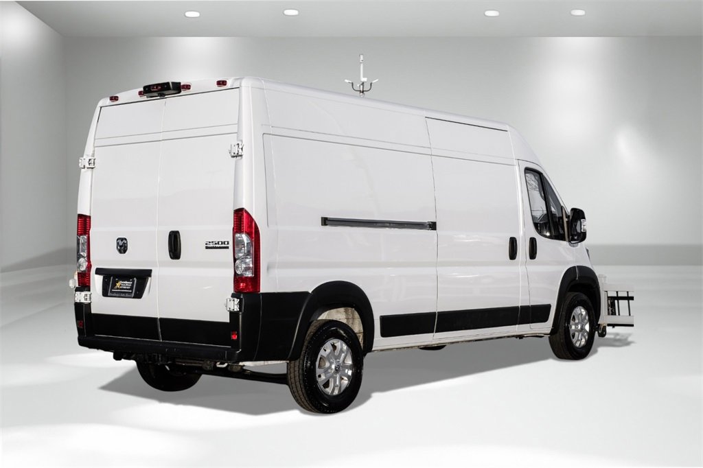 Used 2024 RAM ProMaster 2500 w/ Quick Order Package 22G SLT image 6