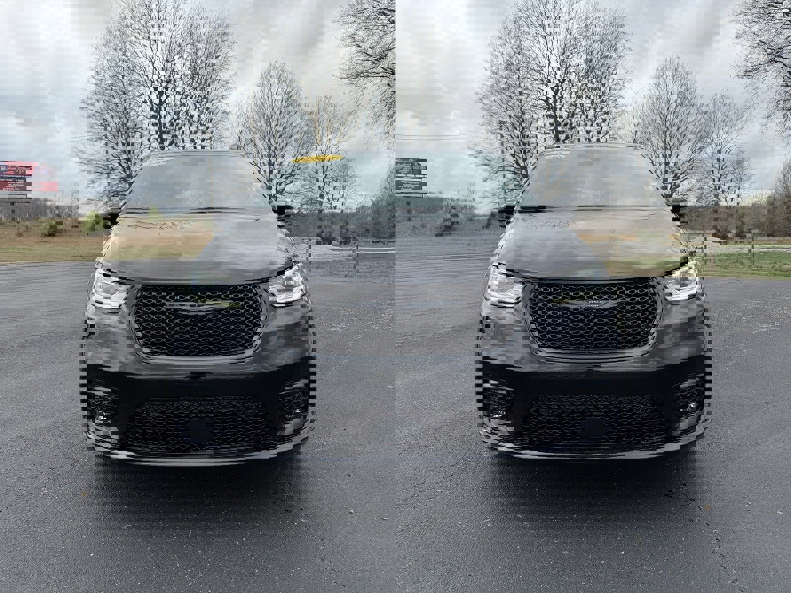 New 2026 Chrysler Pacifica Select image 2