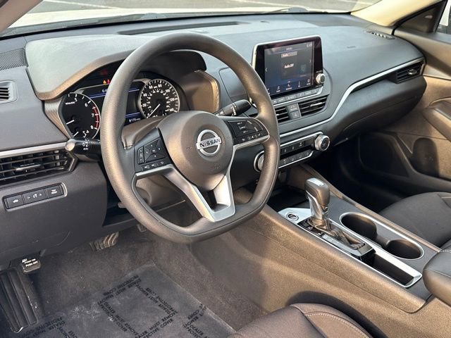 Certified 2022 Nissan Altima 2.5 SV FWD image 31