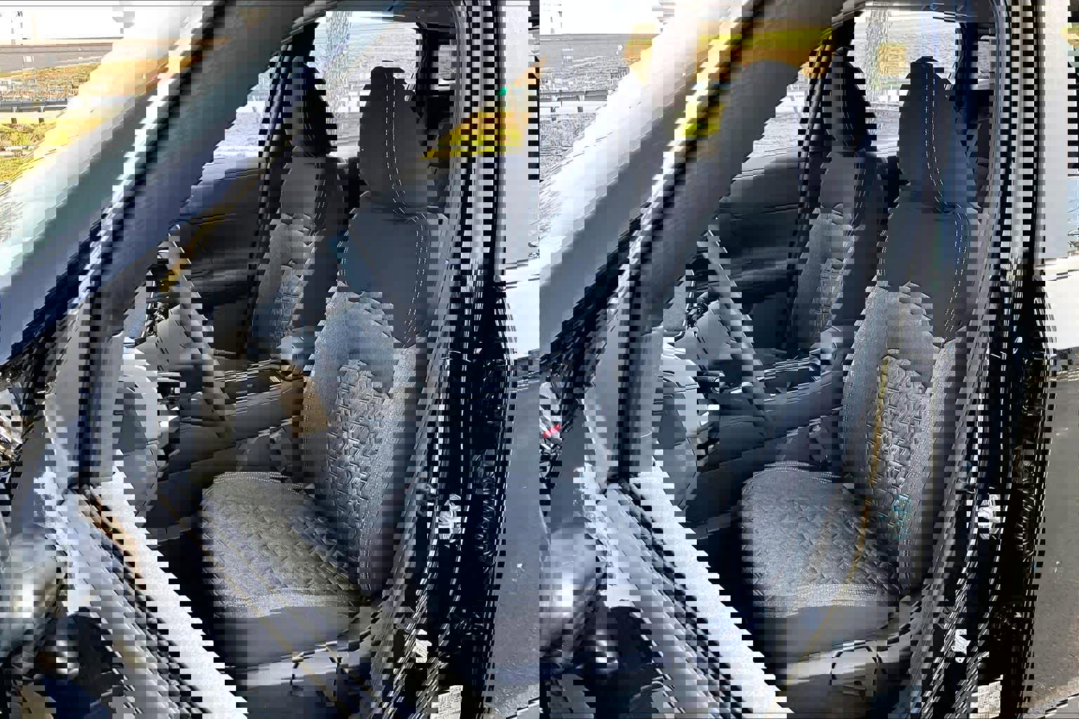 New 2026 Nissan Kicks SV image 9