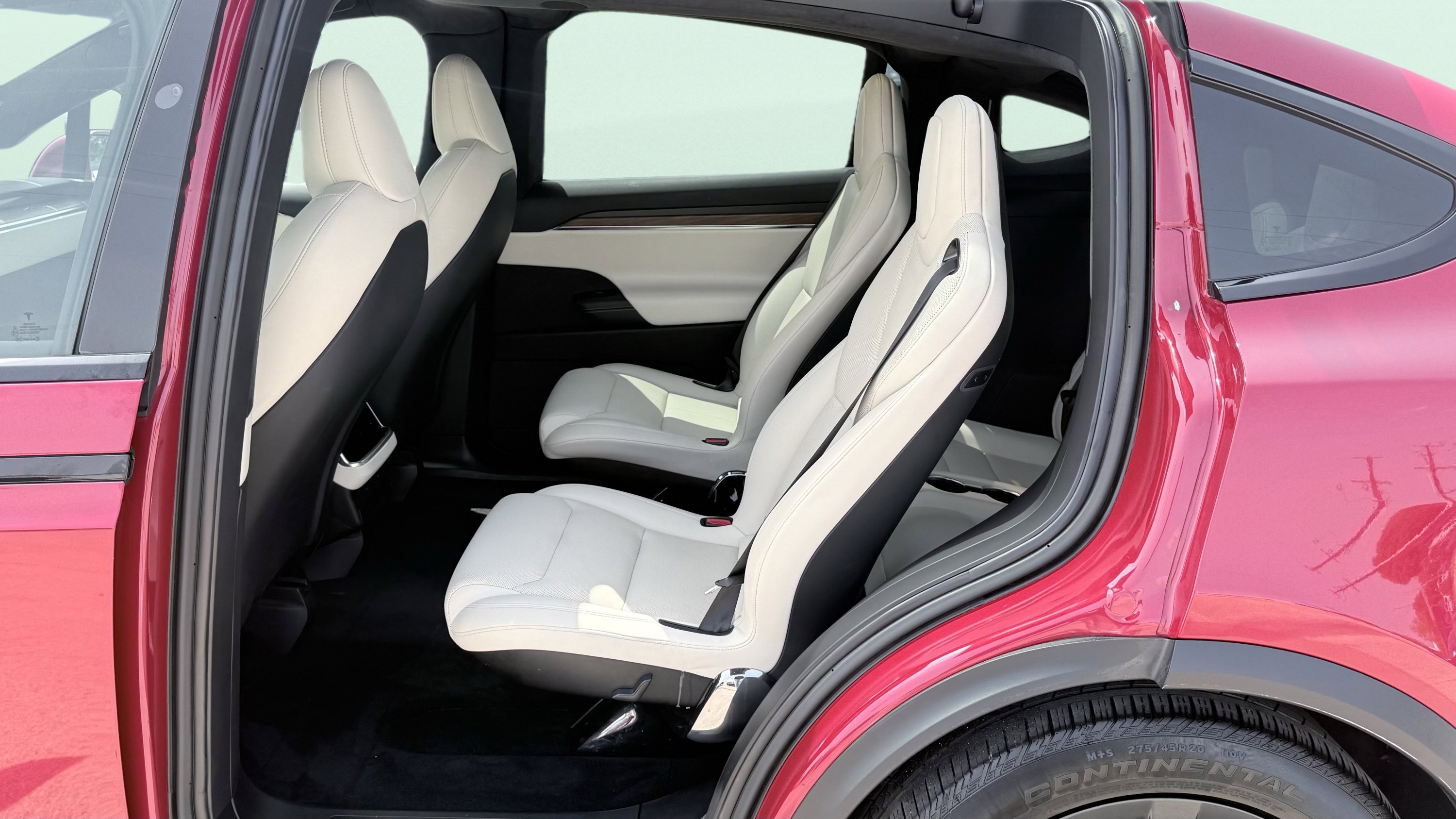 Used 2022 Tesla Model X AWD/4WD image 39