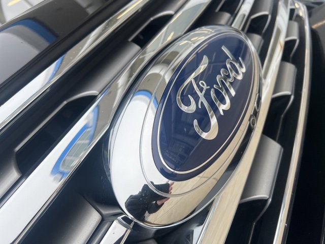 Used 2021 Ford Expedition Limited image 51