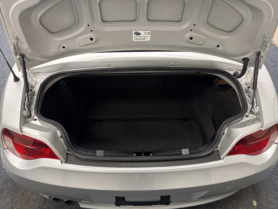 Used 2008 BMW Z4 3.0si RWD image 17