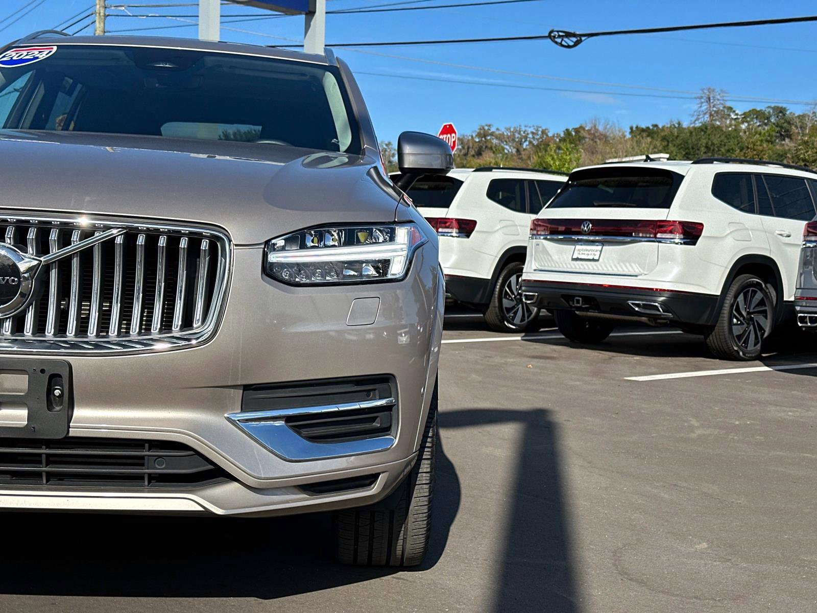 Certified 2024 Volvo XC90 T8 Plus w/ Protection Package Premier image 9