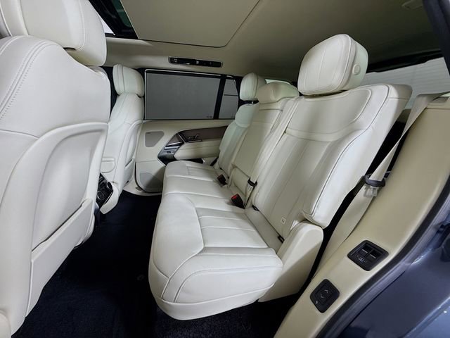 Certified 2025 Land Rover Range Rover Long Wheelbase SE image 24