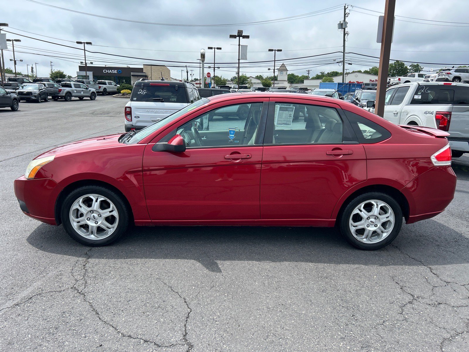 Used 2009 Ford Focus SES FWD image 4