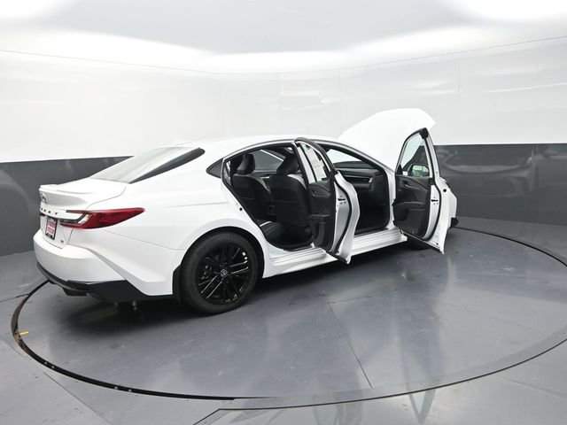 New 2026 Toyota Camry SE w/ Multimedia Upgrade Package image 41